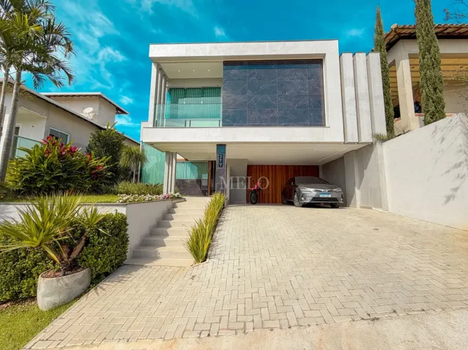 Casa à Venda no Condomino Gran Park Vespasiano R$2.100.000,00.