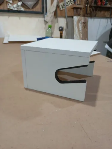 Suporte de parede para bicicleta em mdf