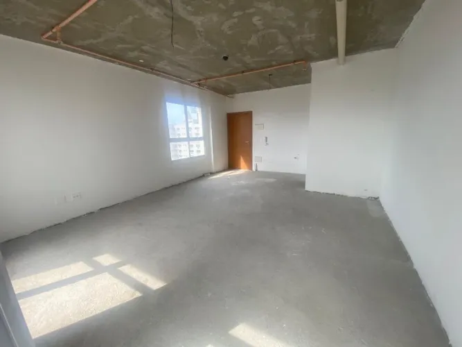 Sala Comercial a venda em Praia Grande no Boqueirão.