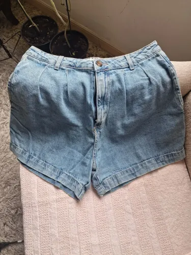 Short feminino jeans Riachuelo - tamanho 40 - cintura alta