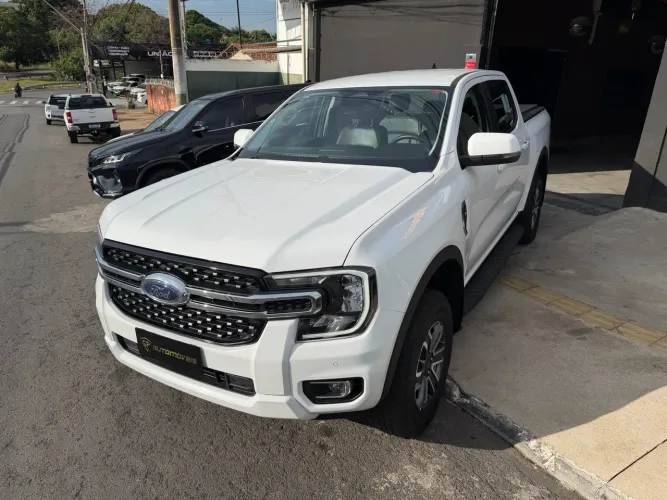 Ford Ranger XLT 3.0 V6 4X4 CD TB Die. Aut. 2025