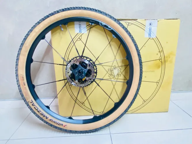 Rodas Cranck Brothers cobalt 2 Lefty !!!