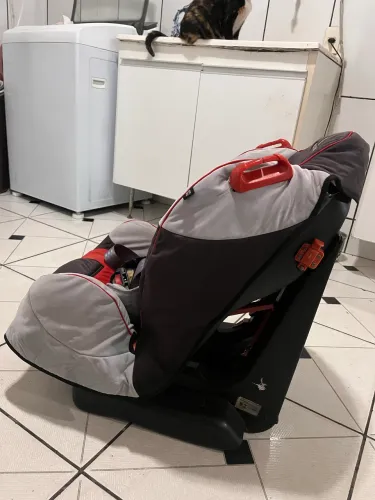  Cadeirinha carro