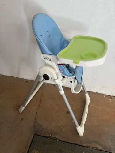 Cadeira alimentação bebê