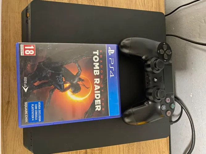 PS4 Slim 1TB