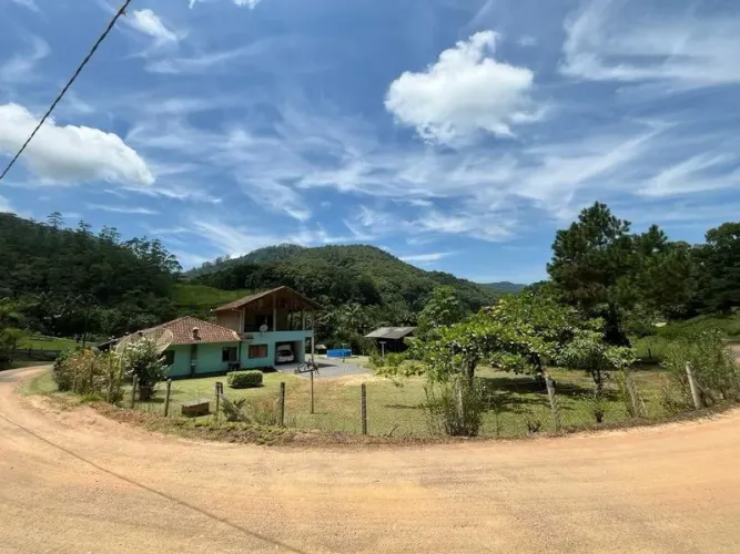 Casa BENEDITO NOVO - SC