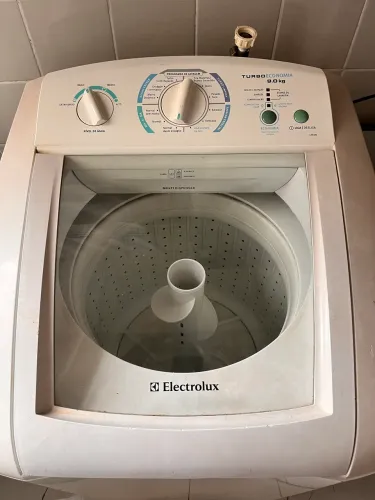 Máquina de lavar Electrolux 9kg LTE09 - para conserto ou uso de peças