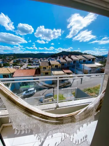 Casa para venda possui 120 metros quadrados com 2 quartos em Forquilhas - São José - Santa