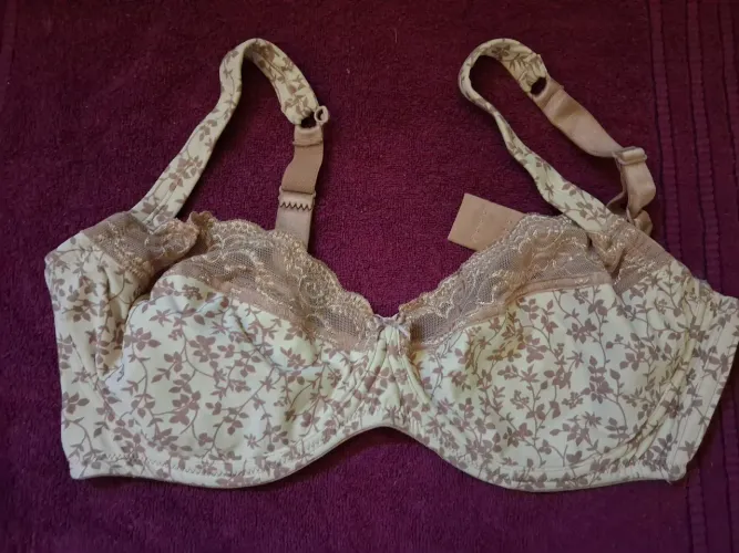 Sutiã  Demillus plus size tamnho 52 NOVO