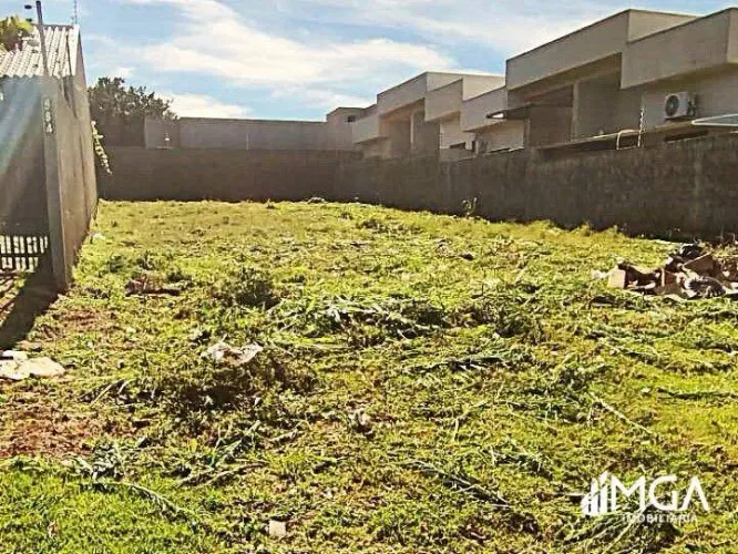 Terreno à venda, 365 m² por R$ 250.000,00 - Três Lagoas - Foz do Iguaçu/PR