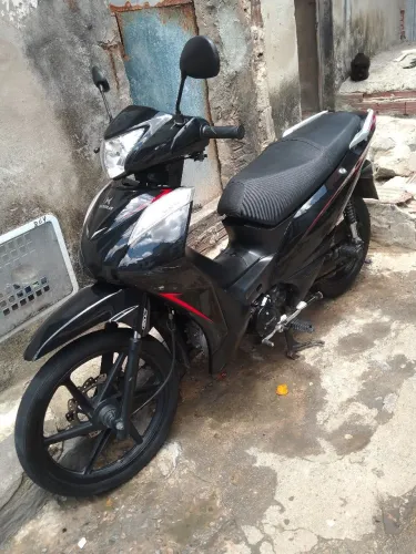 Top a moto tá boa falta só emplaca