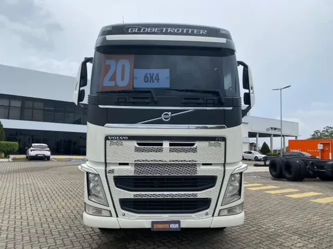FH 460 6X4T Globetrotter 2020 Seminovos Volvo Tracbel