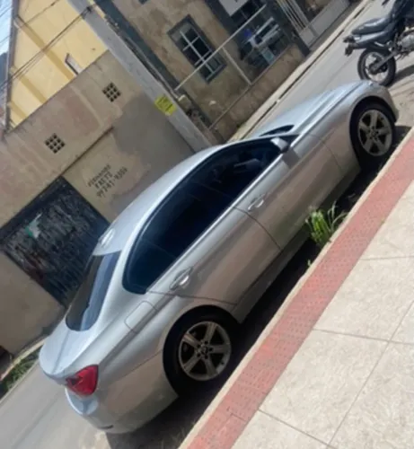 BMW 320I A 2.0 Turbo/activeflex 16V 184cv 4P 2014