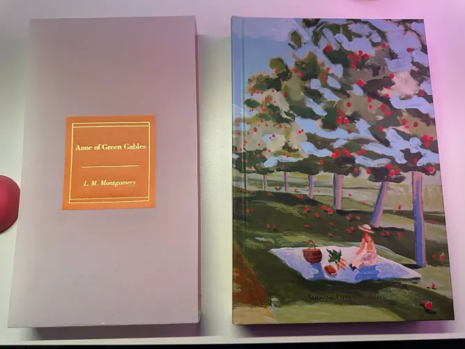     Livro Anne of Green Gables Capa Dura em Inglês | Estado de Novo