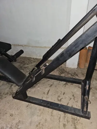 Leg press
