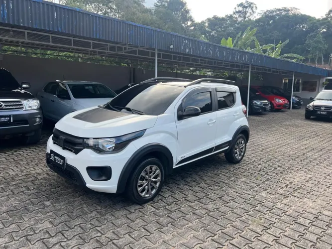 Fiat Mobi Trekking 1.0 Flex 5P 2022