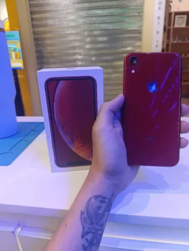 iPhone XR impecável - com caixa face funcionando