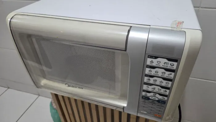 Micro-ondas 30 Litros