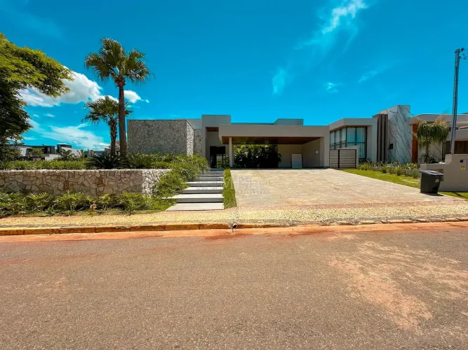 Belíssima Casa à Venda no Condomínio | Vitória Golf R$4.200.000,00