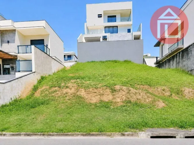 Terreno à venda, 323 m² por R$ 270.000,00 - Condomínio Villa Real de Bragança - Bragança P
