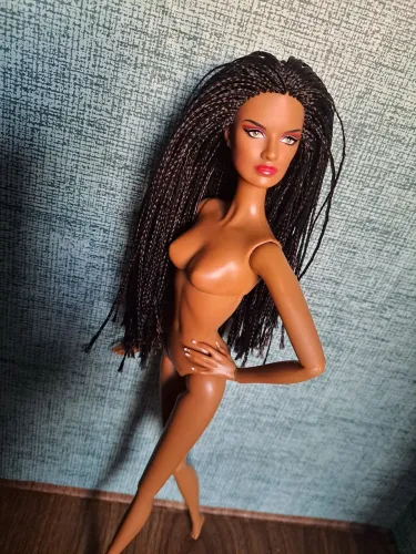 Boneca modelo tipo Xian Xian