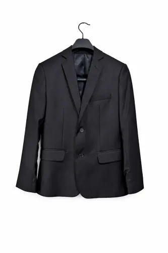 Terno Preto Clássico