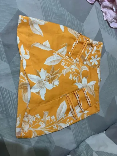 roupas (bazar) vendo ou troco