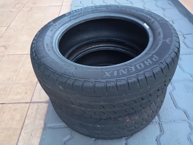 Pneus sport 185/60R14 remoldado 
