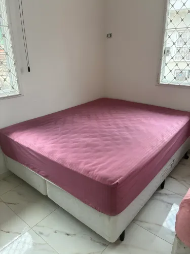 Cama Queen