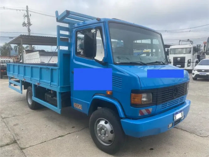 MB 710 CARROCERIA 1998 !