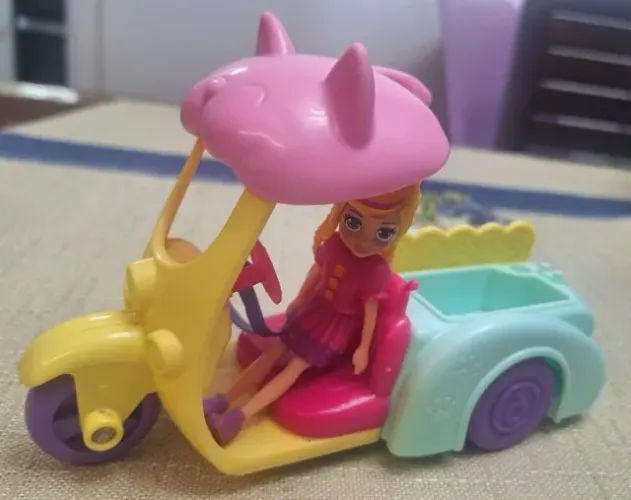 Tuck Tuck Polly 