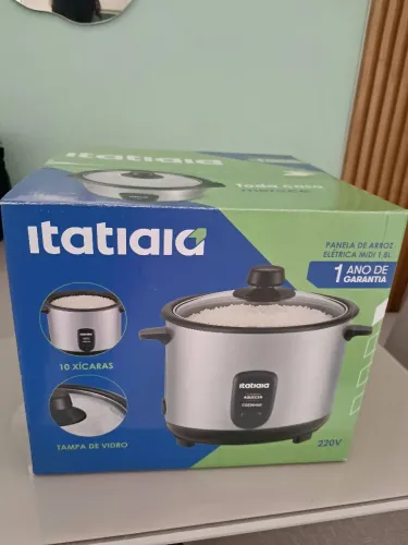 Panela de arroz elétrica