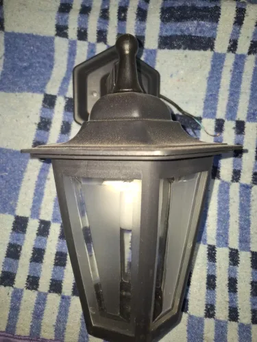 Vendo 4 luminárias com lâmpadas de led