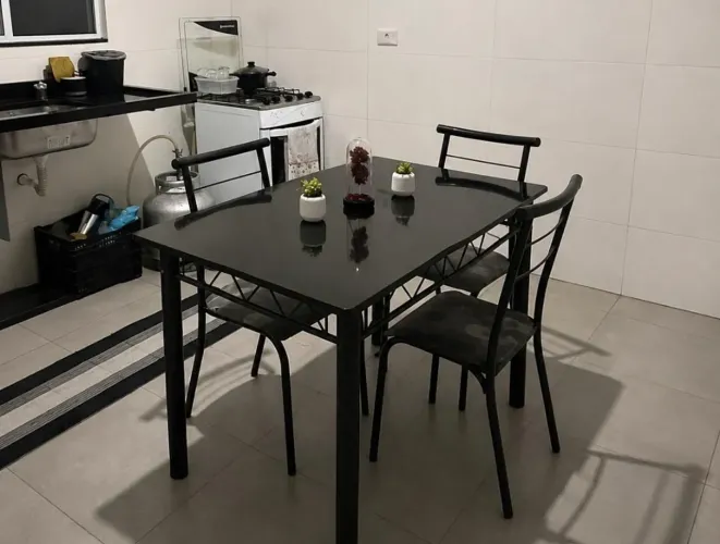 MESA DE MÁRMORE PRETO