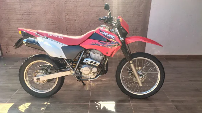Vendo Honda XR 250 Tornado