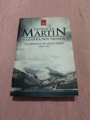Livro - A Guerra dos tronos 