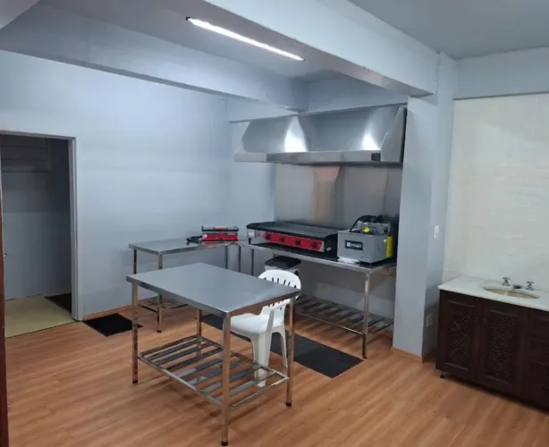 EQUIPAMENTOS PRA HAMBÚRGUERIA TUDO SEMI NOVO