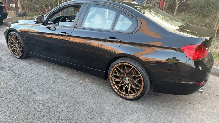 BMW 320I A 2.0 Turbo/activeflex 16V 184cv 4P 2013