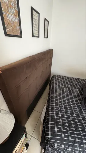 Vendo cabeceira de cama box