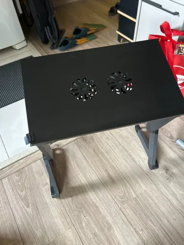 Mesa para Notebook com Cooler - ajustável (2 fans) - estilo gamer/cama/sofá
