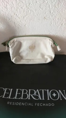 Necessere muito prática e estilosa 