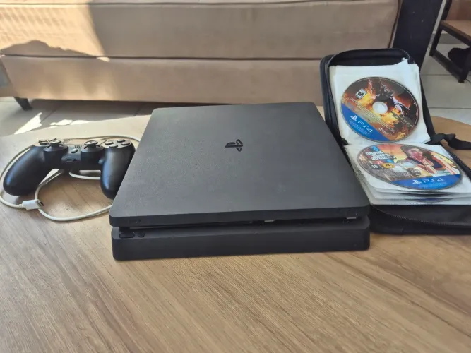 Console PS4 Playstation 4 Slim | 1TB + 1 controle + 5 jogos