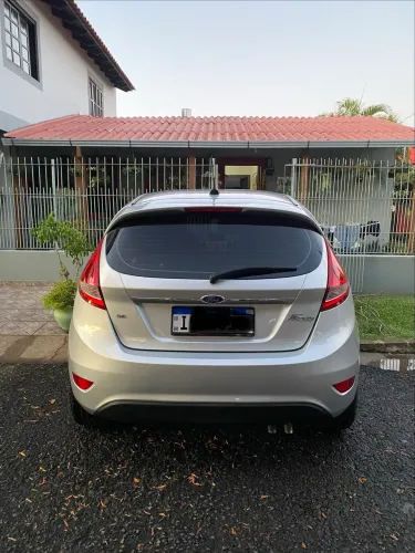 Ford Fiesta SE 1.6 16V Flex 5P 2012