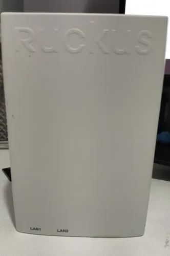 Access Point Ruckus H320 (usado)