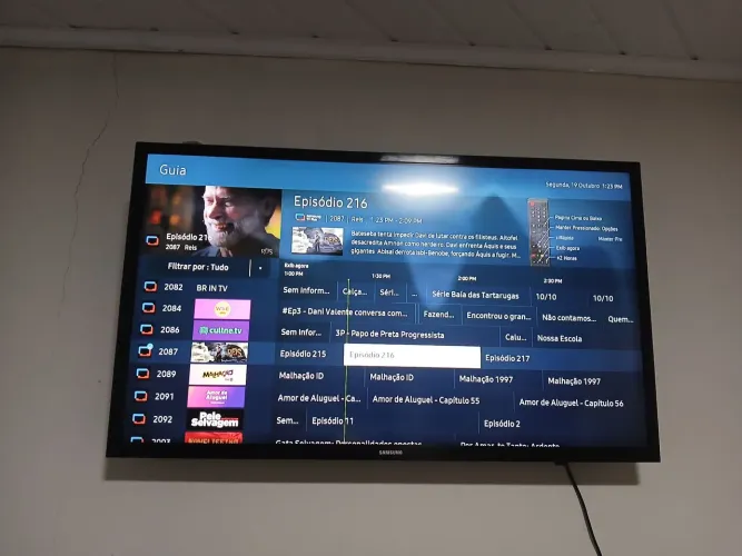 Tv Samsung Smart 32 Polegadas Funcionando normal 