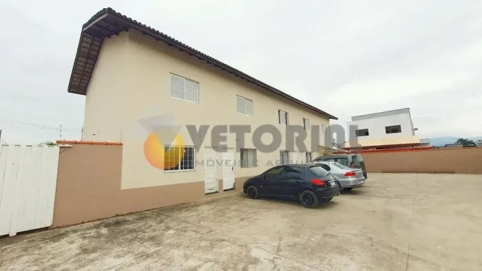 Sobrado para venda com 62 metros quadrados com 2 quartos
