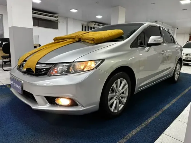 Honda Civic Sedan LXR 2.0 Flexone 16V Aut. 4P 2014