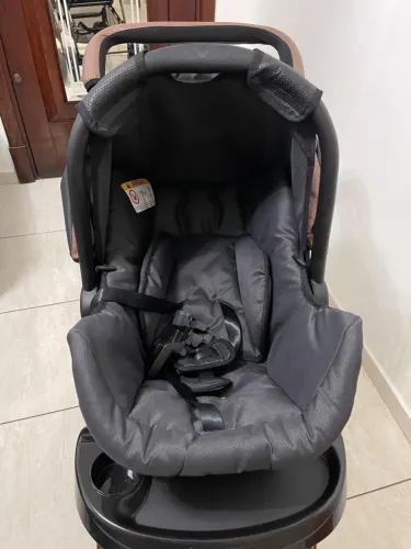 Carrinho Bebê Romano + Bebê Conforto Preto/cobre Galzerano