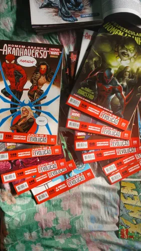 Edições Homem Aranha e Aranhaverso