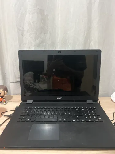 Acer Aspire ES1 731